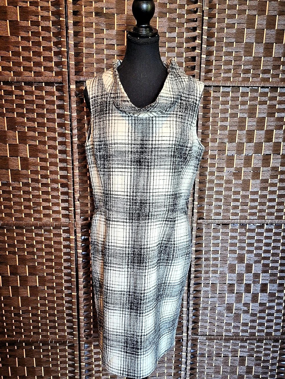 Oscar de la Renta Plaid Wool Midi Dress Size 12 Like New